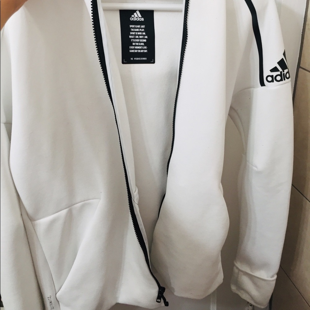 Adidas sweater